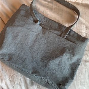 LULULEMON On my Level Tote-15L